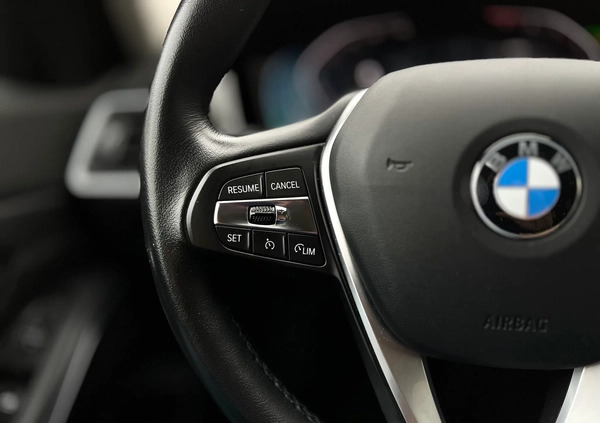 BMW Seria 3 cena 142900 przebieg: 48969, rok produkcji 2021 z Reda małe 742
